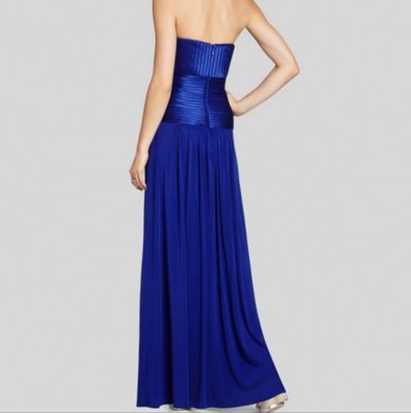 BCBGMAXAZRIA TASHA ROYAL BLUE STRAPLESS DRESS Sz Medium - Picture 3 of 3